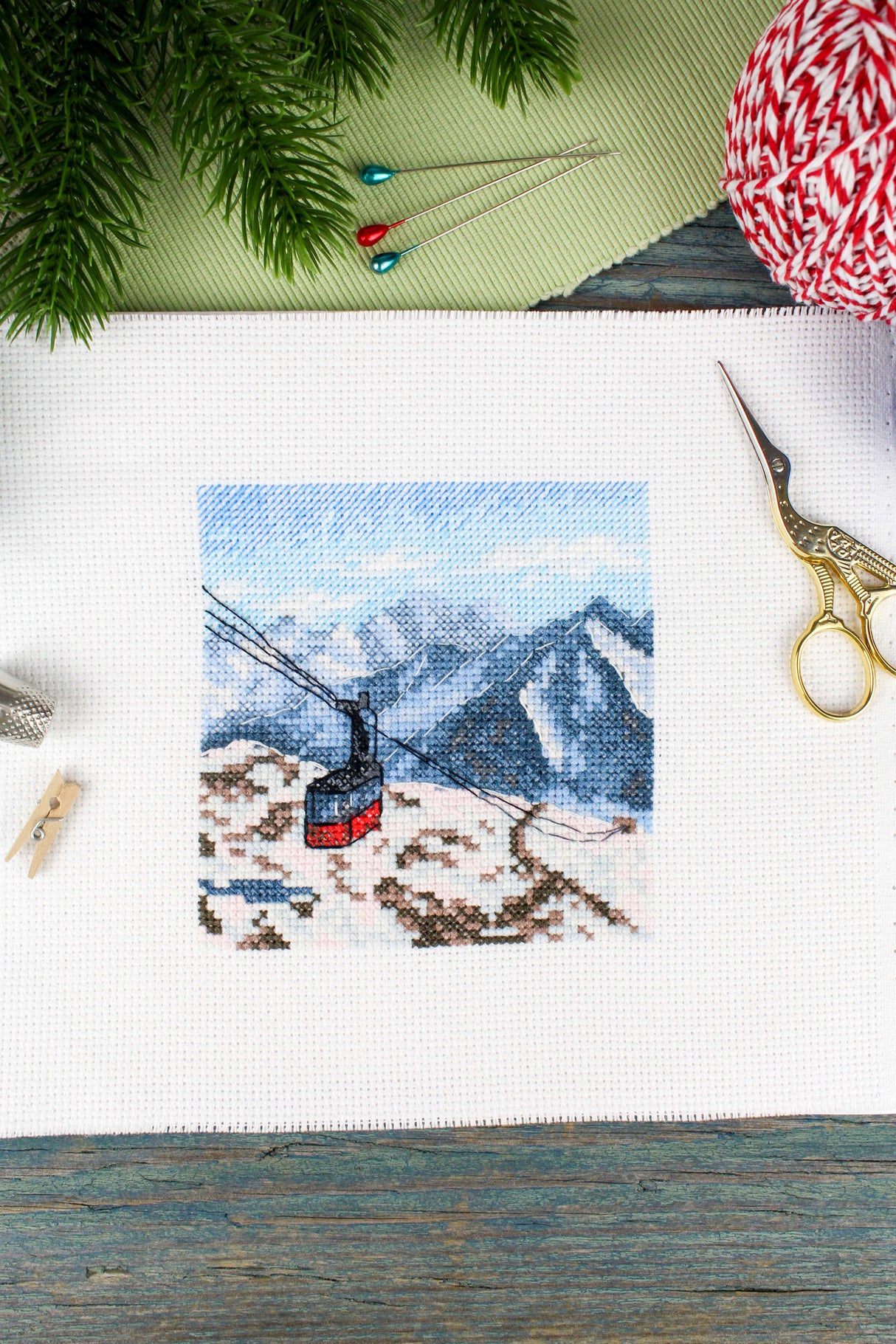 Kit de point de croix "Voyage à la montagne" Andriana SM-986 – Paysage d'hiver