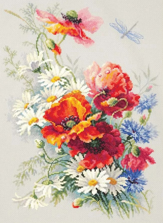 100-061 Poppies and Daisies. Magic Needle Cross Stitch Kit