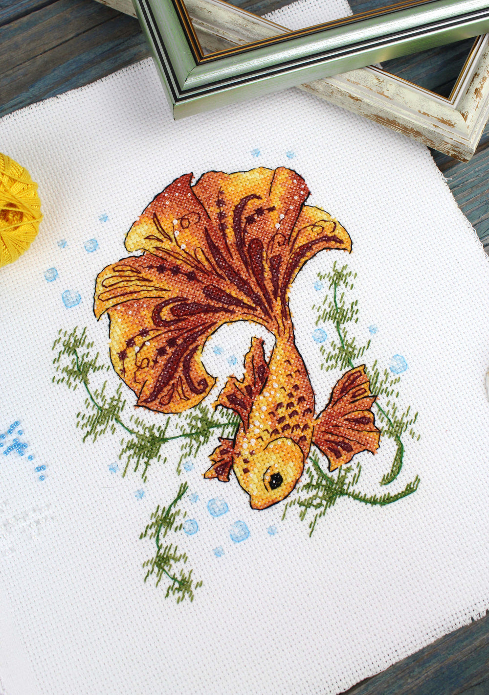 Kit de broderie au point de croix « Poisson magique » MP Studia SM-785 – Motif aquatique élégant