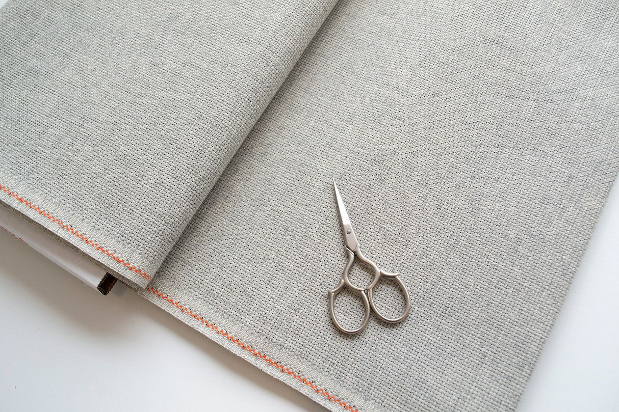 Tela Yorkshire Aida 14 ct. Color 52 - Zweigart: La Elección Perfecta para tus Proyectos de Punto de Cruz