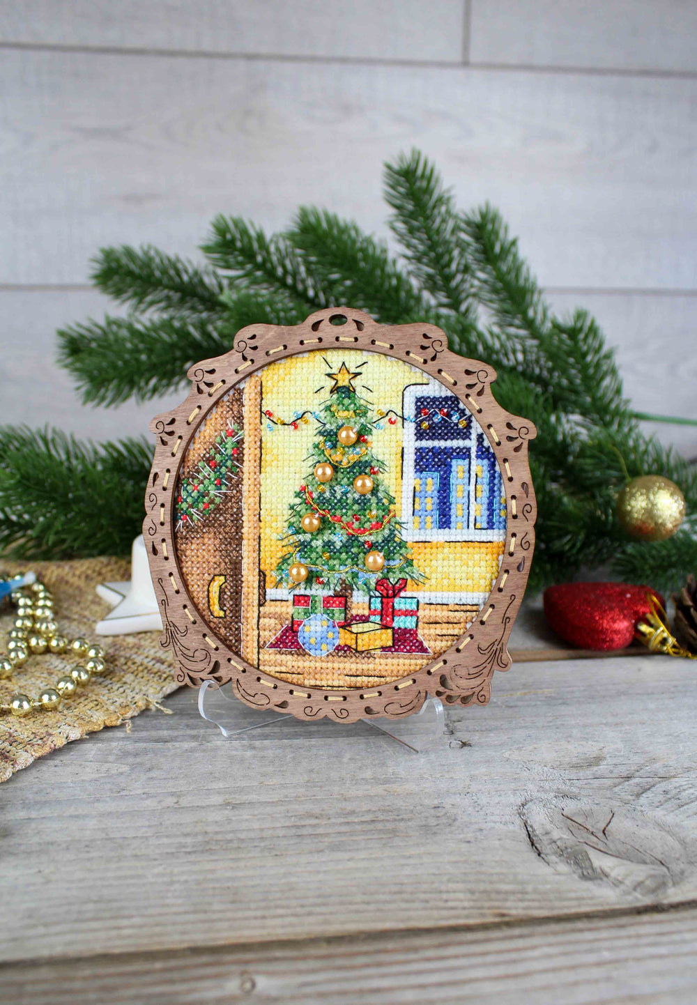 Kit de point de croix sur socle en bois "Miniature. Fiesta" SO-118 MP Studia