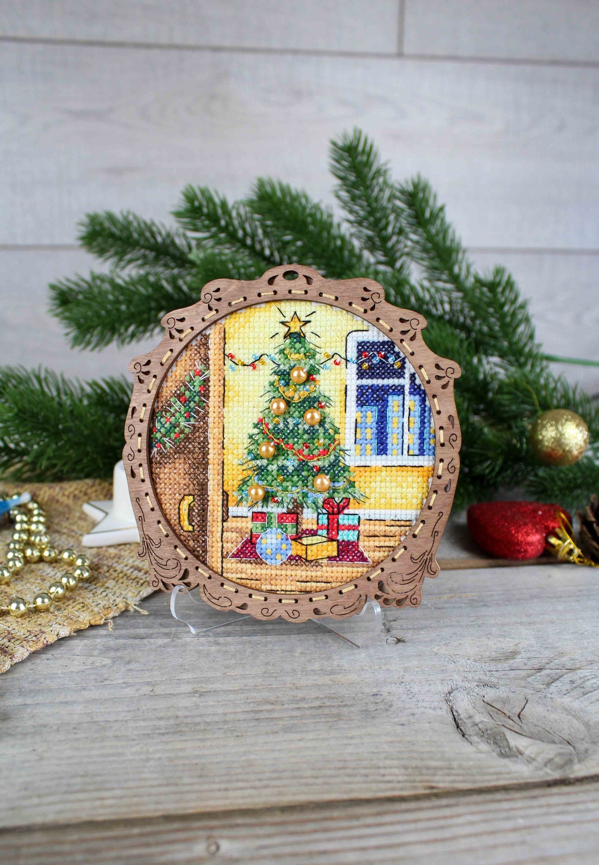 Kit de point de croix sur socle en bois "Miniature. Fiesta" SO-118 MP Studia