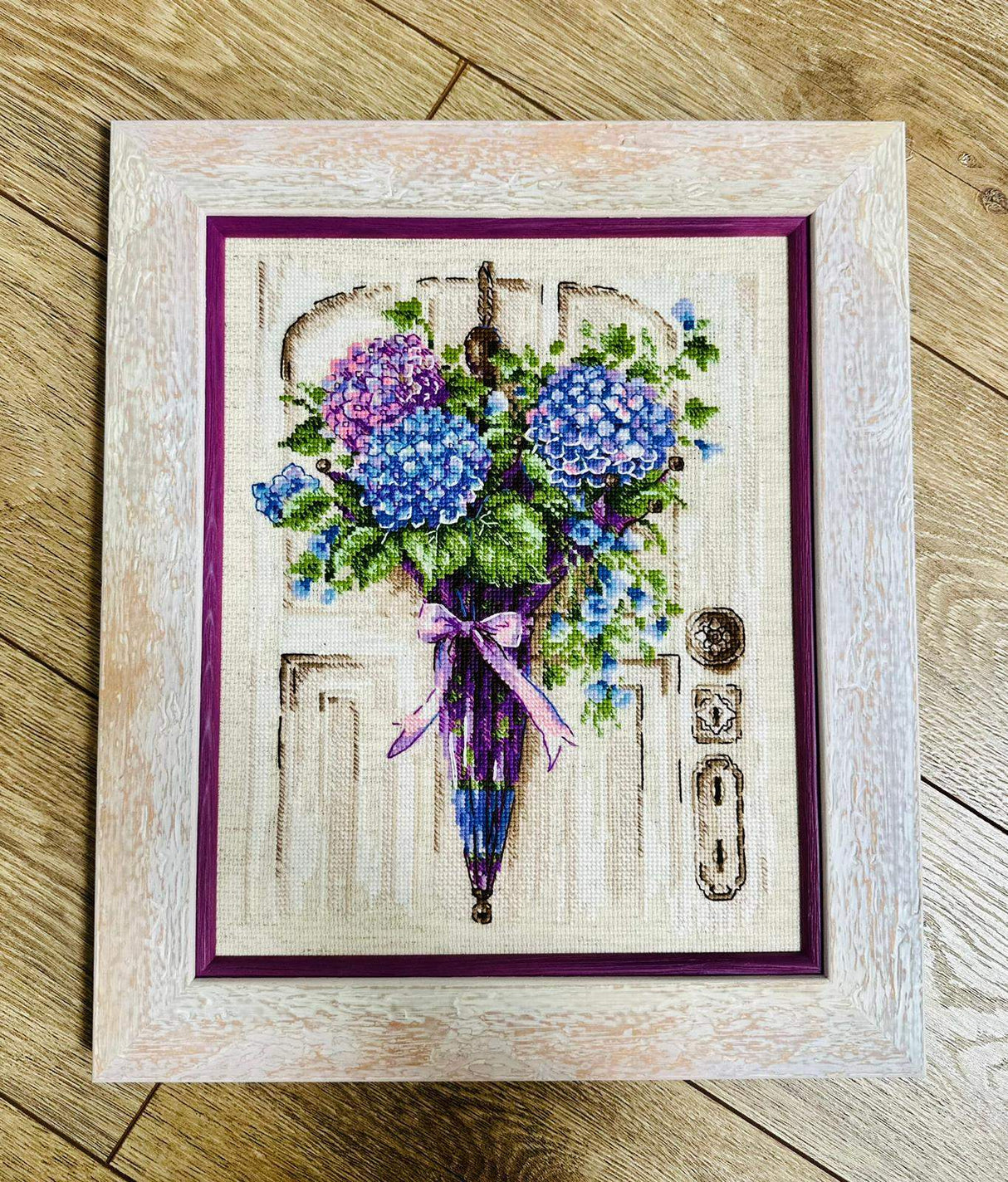 Kit au point de croix - "Couronne avec parapluie" - Riolis 2087