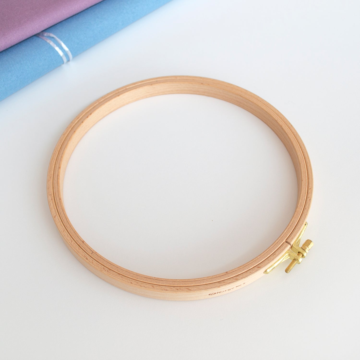 110 16 mm Nurge Wooden Circular Hoop: Your Ideal Companion for High Quality Embroidery
