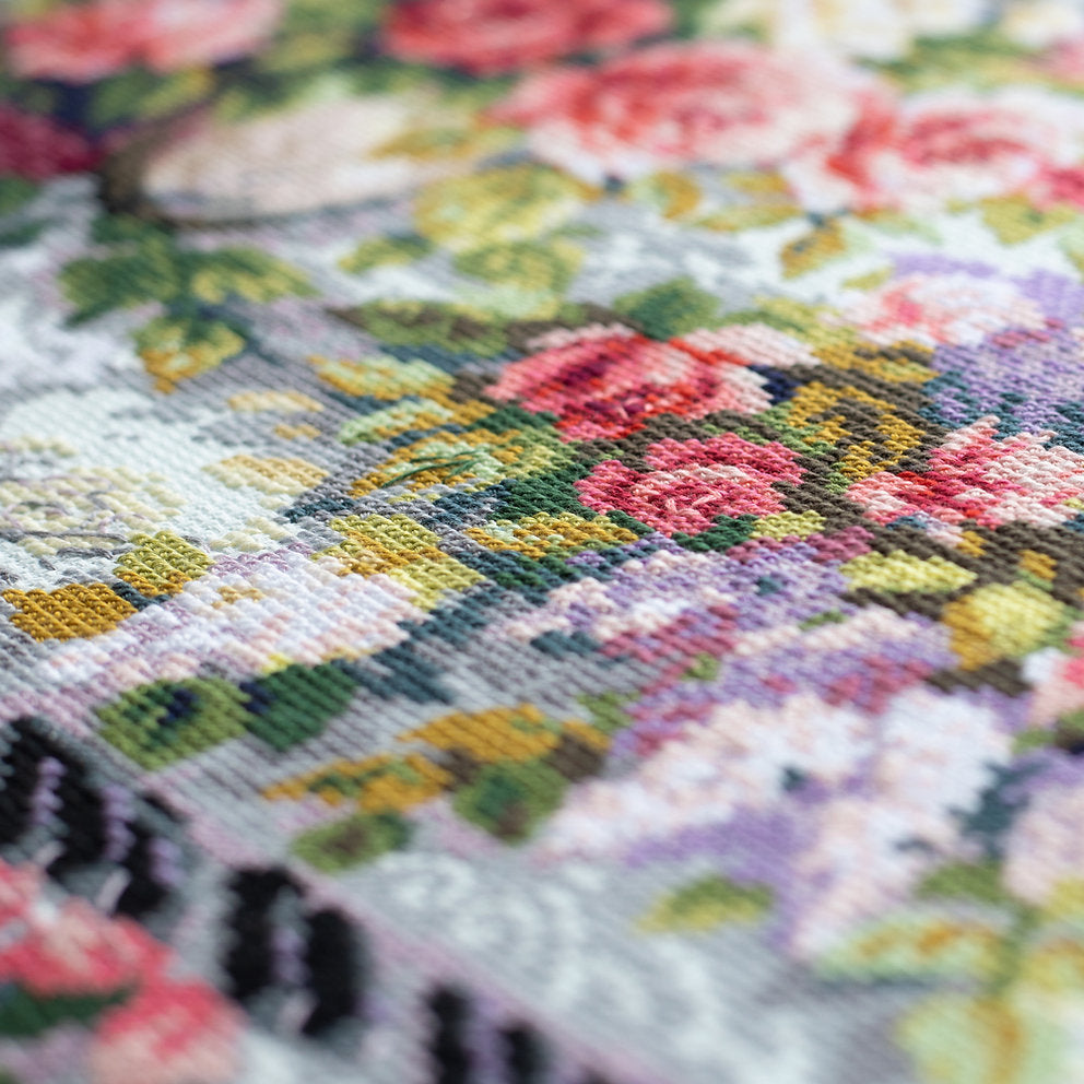 Kit de point de croix "Mélodies de Paris" - 520-560 Magic Needle