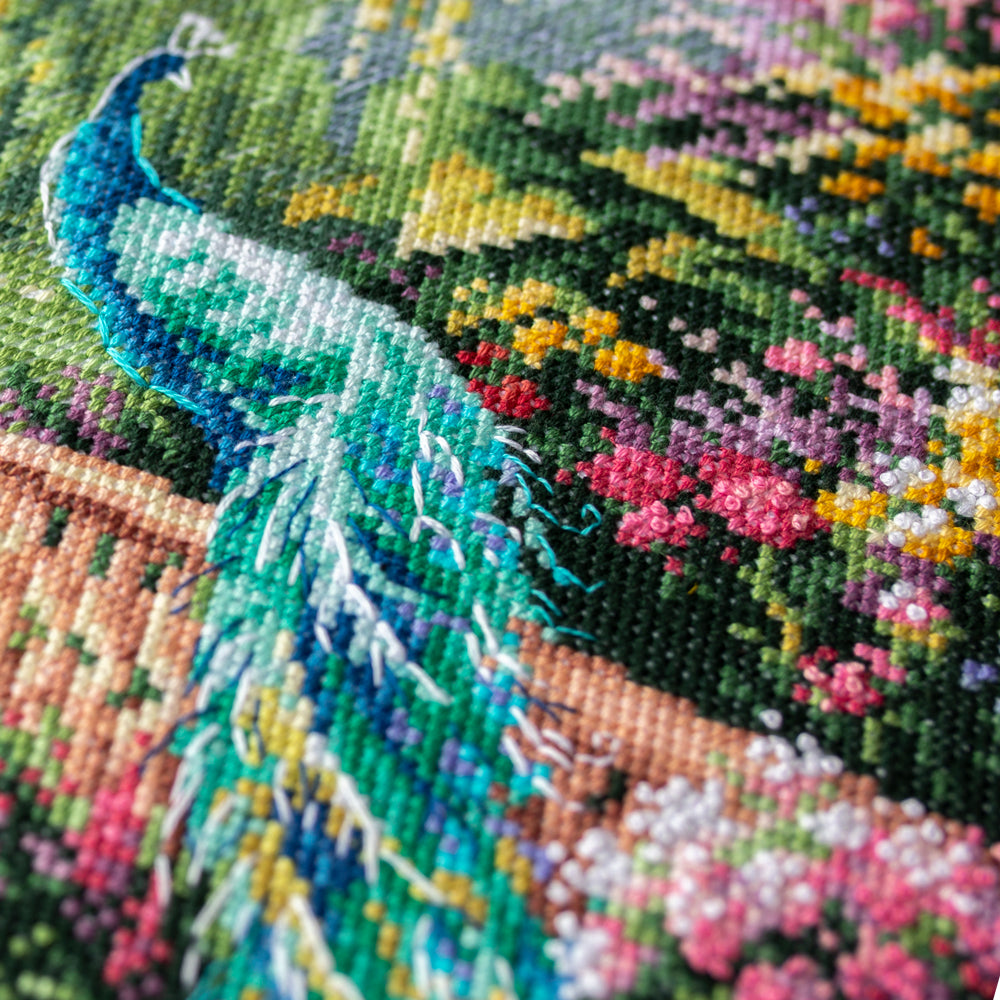 550-763 Jardin Royal. Kit point de croix aiguille magique