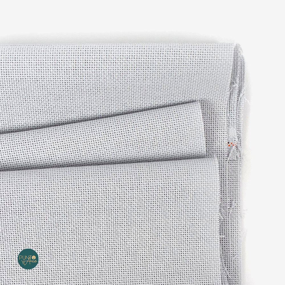 3835/713 Tela Lugana 25 ct. Color Pewter de ZWEIGART Punto de Cruz