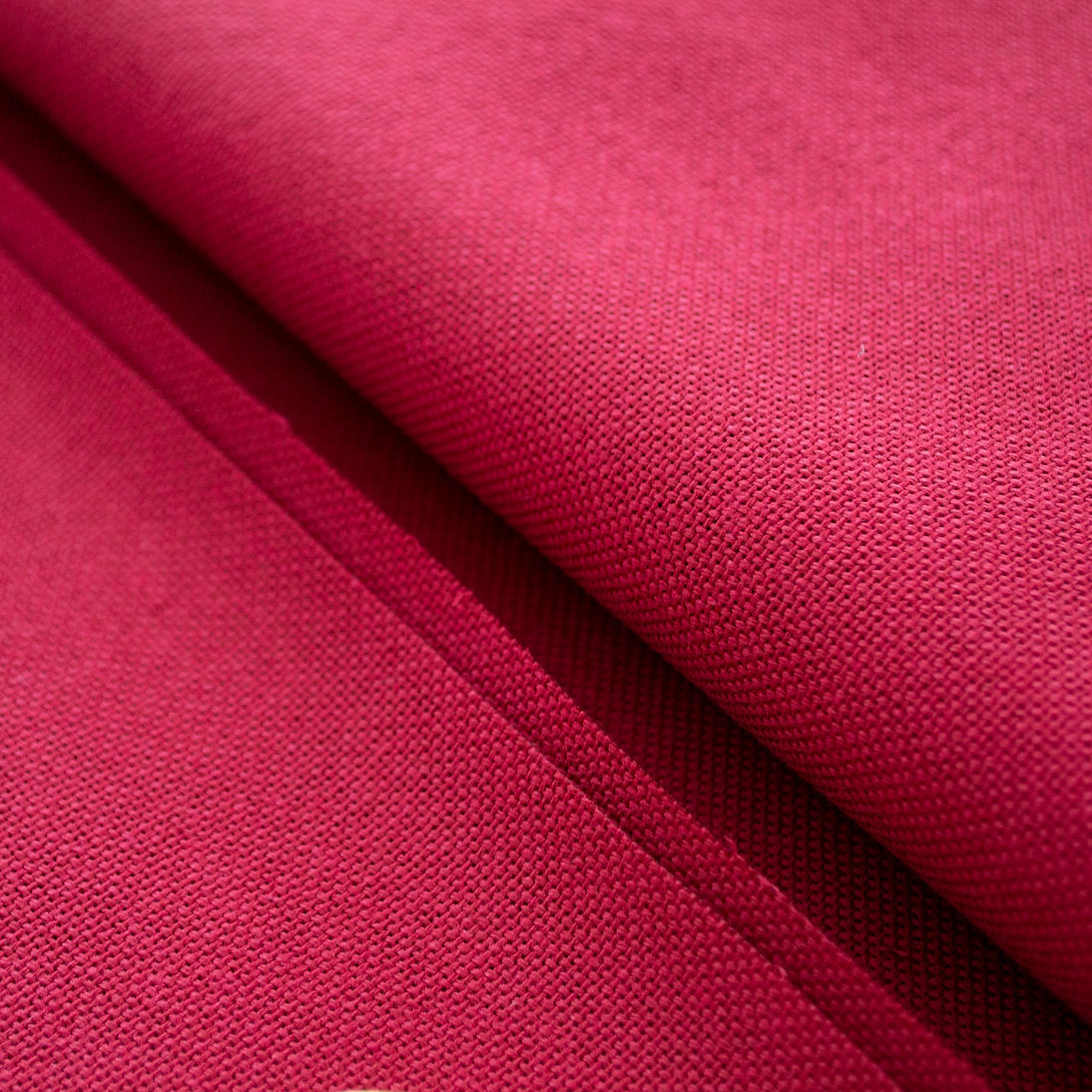 3835/906 Tela Lugana 25 ct. Color Victorian Red de ZWEIGART para punto de cruz