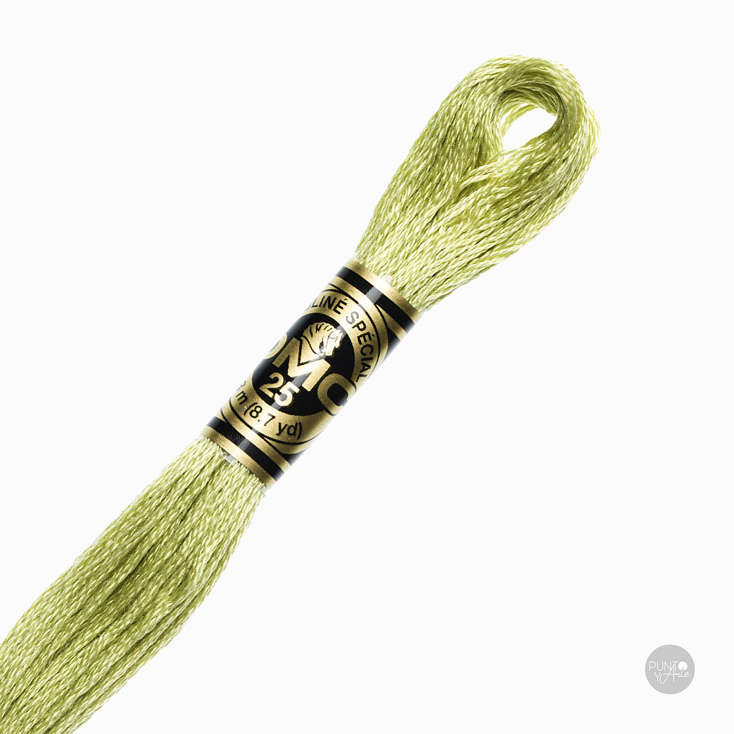 3348 Fil à broder DMC Mouliné Spécial 117MC 8 mètres
