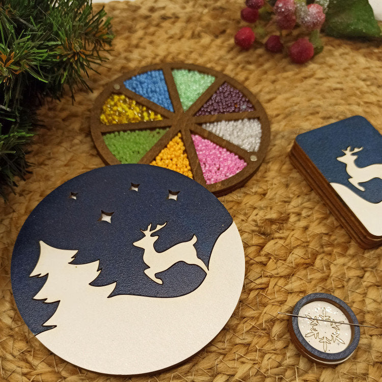 Cerf d'hiver. Organisateur pour perles et perles par Wizardi KF027/70