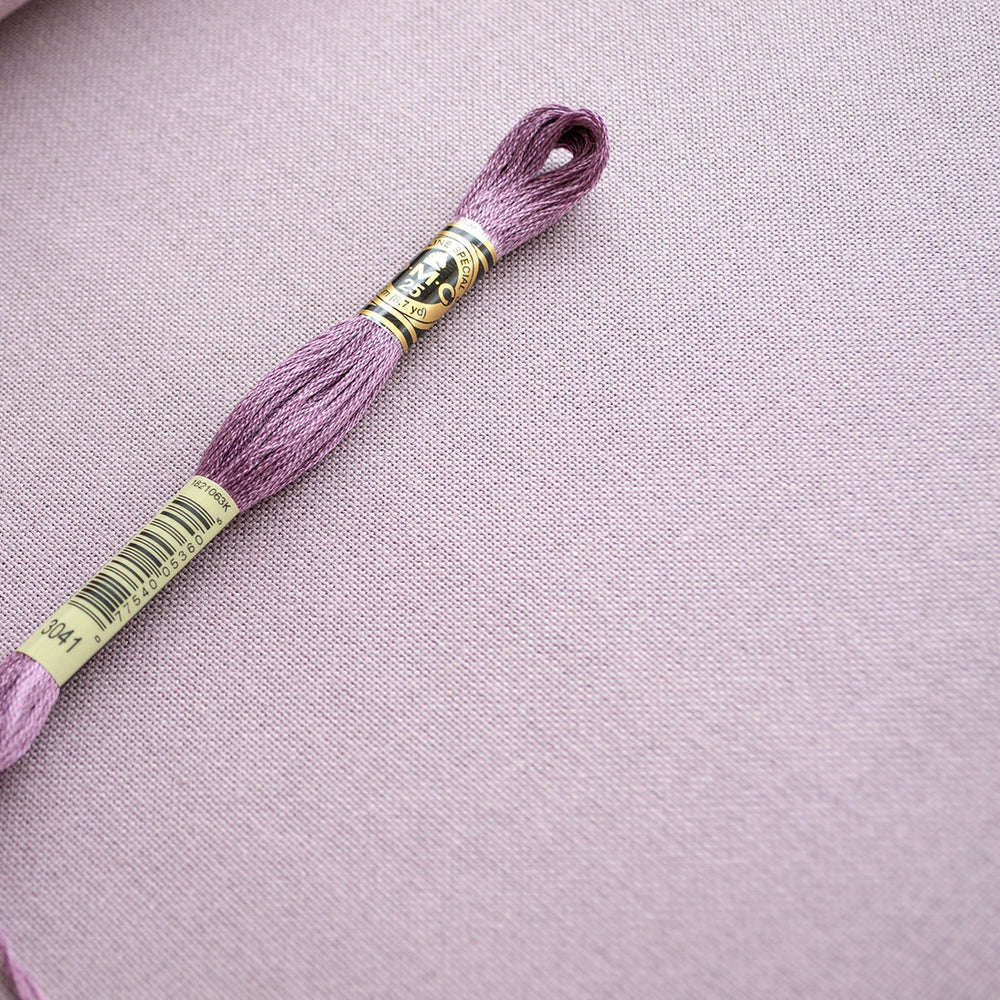 3984/5045 Tissu Murano Lugana 32 ct. Violet Antique de ZWEIGART pour le point de croix