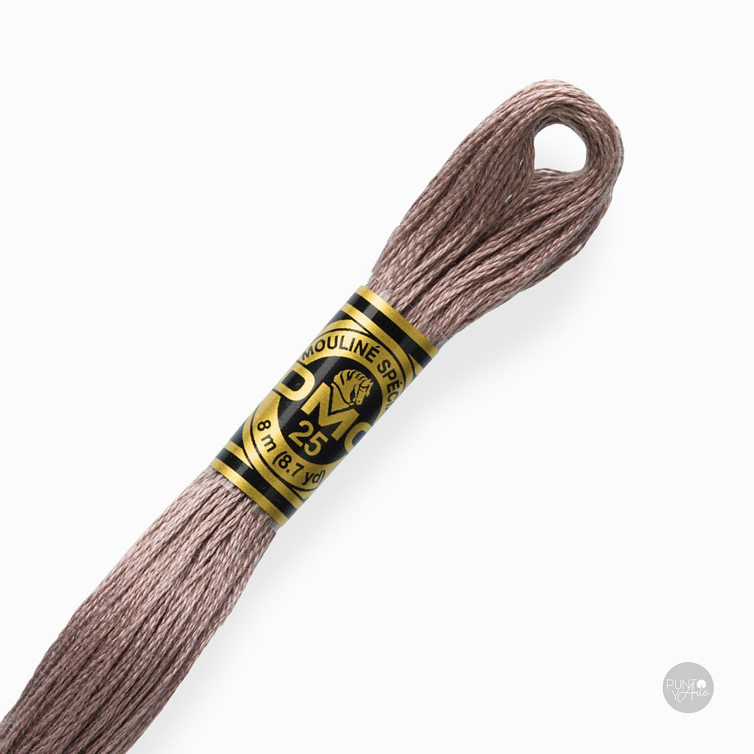 451 DMC Embroidery Thread Mouliné Spécial 117MC 8 meters