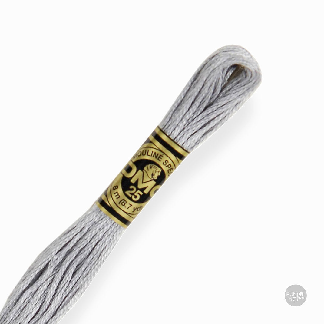 03 DMC Embroidery Thread Mouliné Spécial 117MC 8 meters