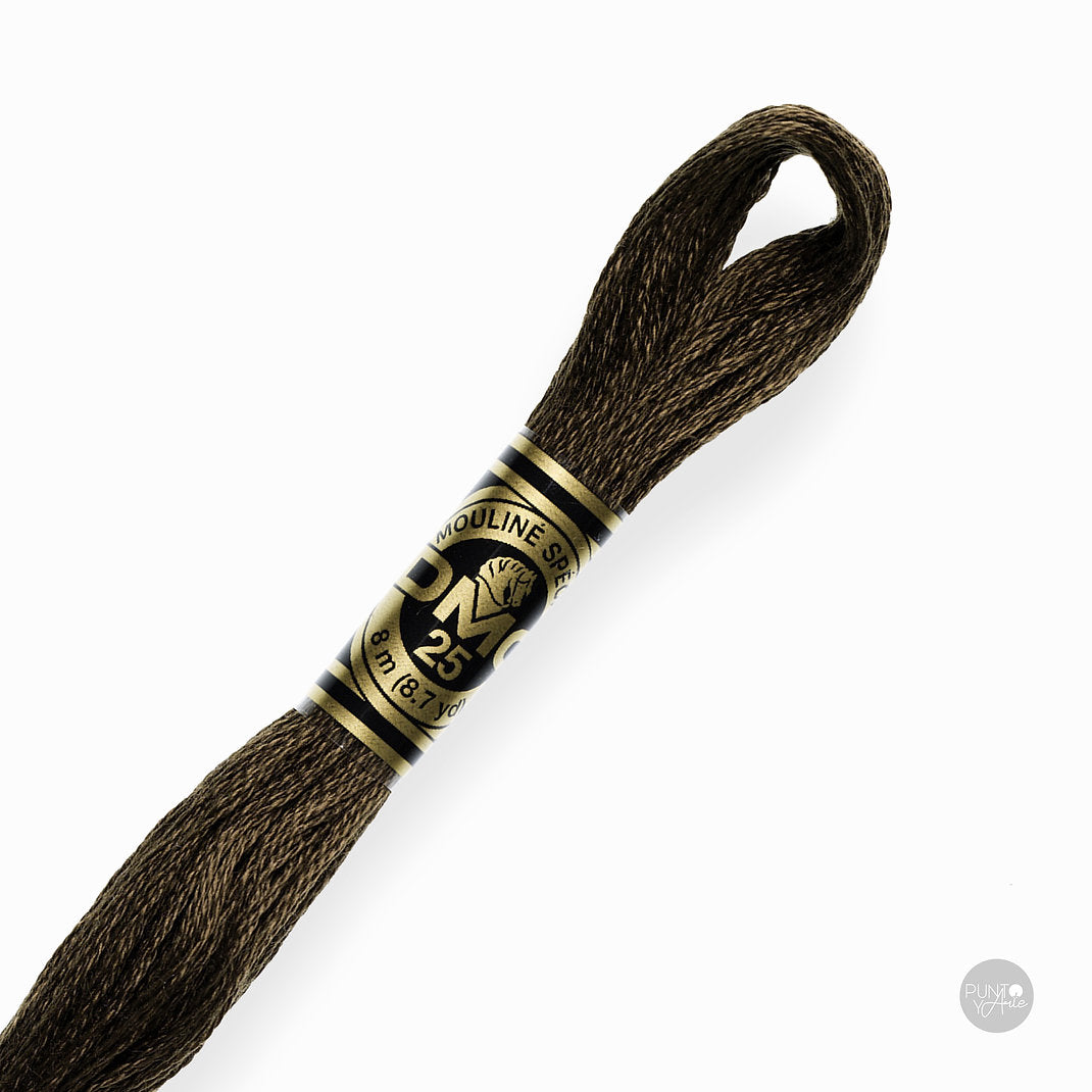 3031 Fil à broder DMC Mouliné Spécial 117MC 8 mètres