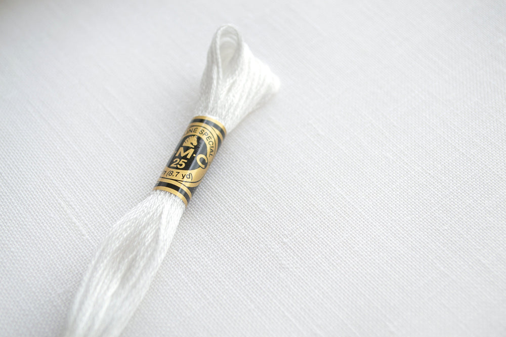 3348/100 Tela Newcastle 40 ct. Color Blanco de ZWEIGART para punto de cruz