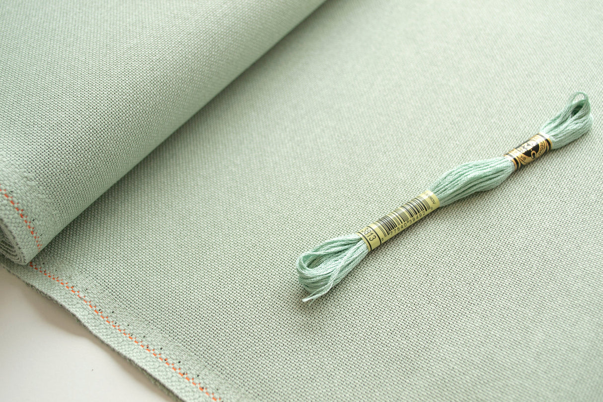 3835/618 Lugana Tissage uniforme 25 ct. de ZWEIGART pour le point de croix