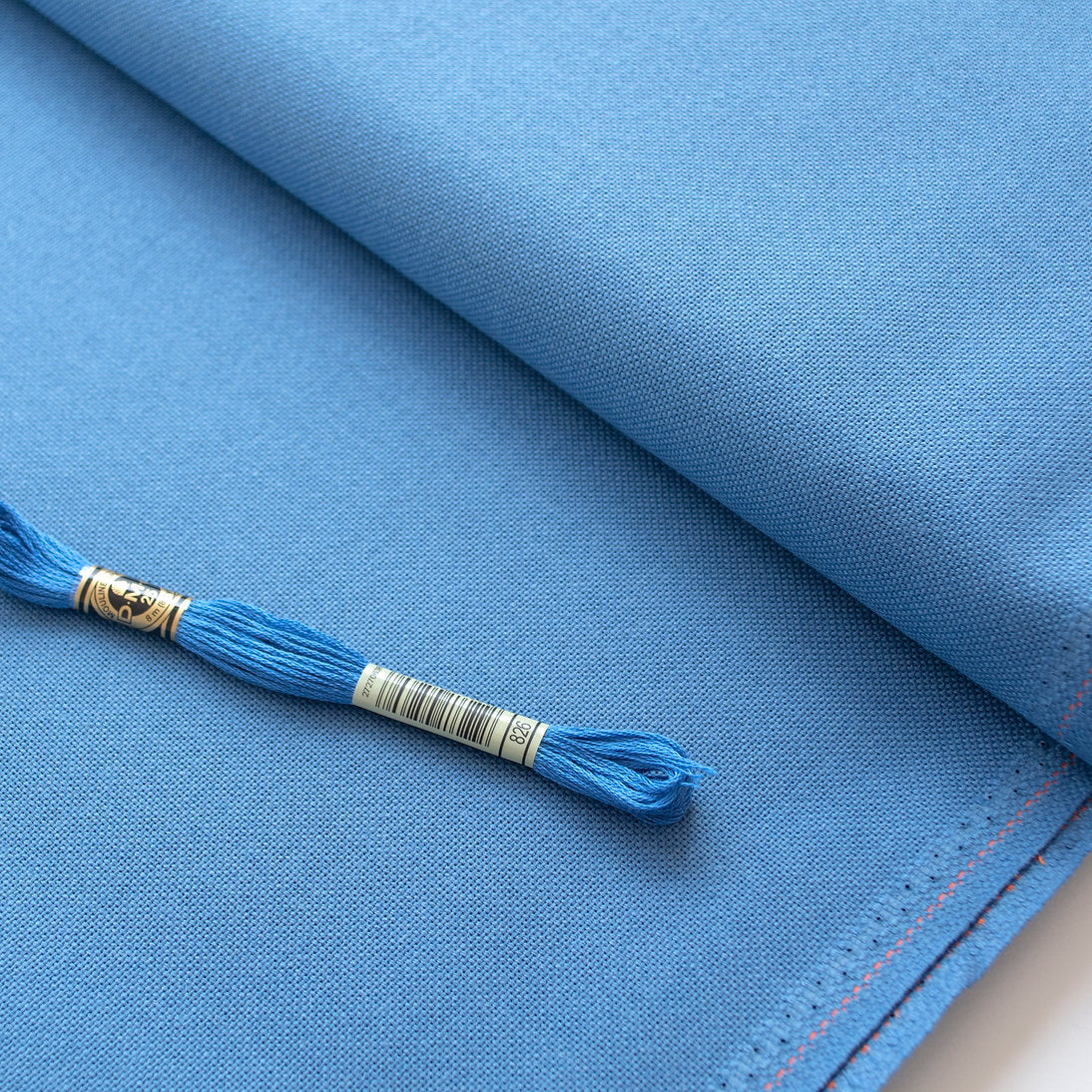 3835/566 Tissu Lugana 25 ct. Tissu au point de croix ZWEIGART