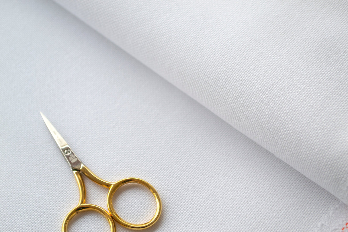 3835/100 Tela Lugana 25 count Color Blanco de ZWEIGART para punto de cruz