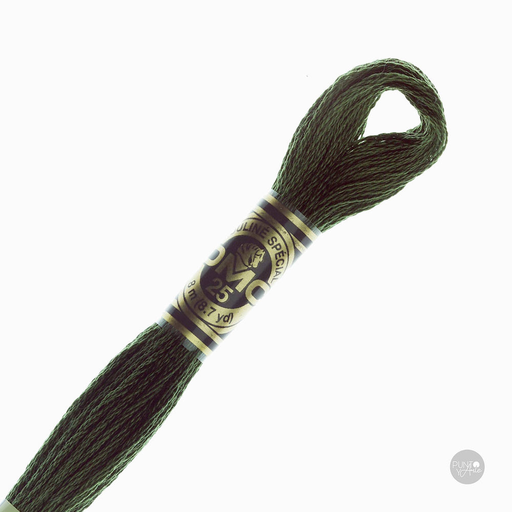 935 DMC Embroidery Thread Mouliné Spécial 117MC 8 meters