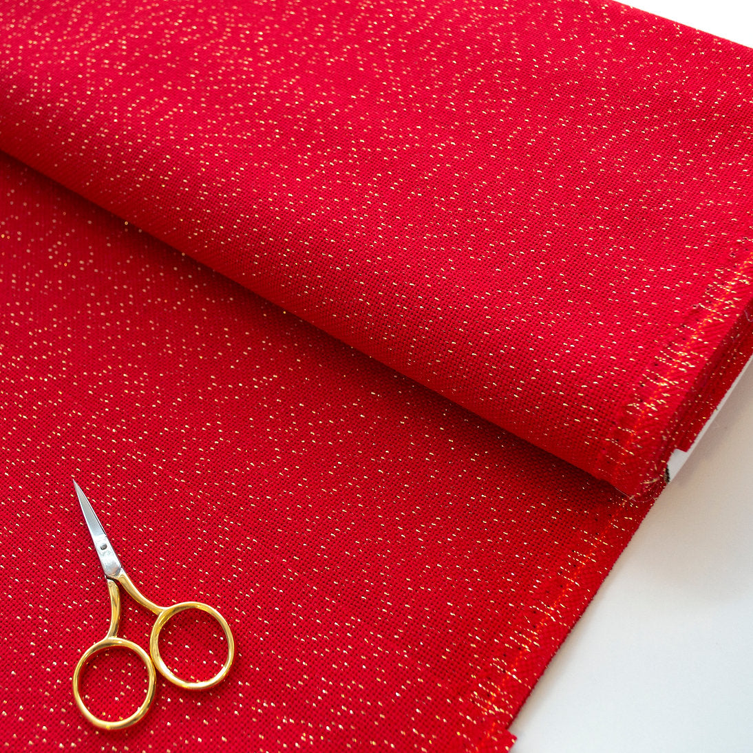 3256/9089 Tissu Bellana 20 ct. ZWEIGART Coloris Rouge 2% fil métallisé