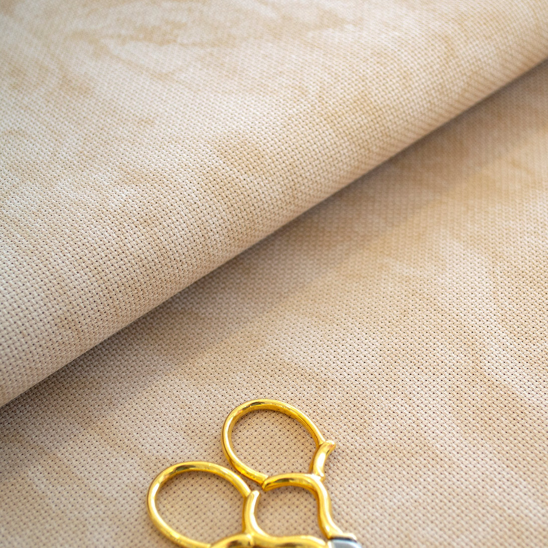 3793/3009 Tela Stern-Aida 18 ct. color Marmol de ZWEIGART para punto de cruz