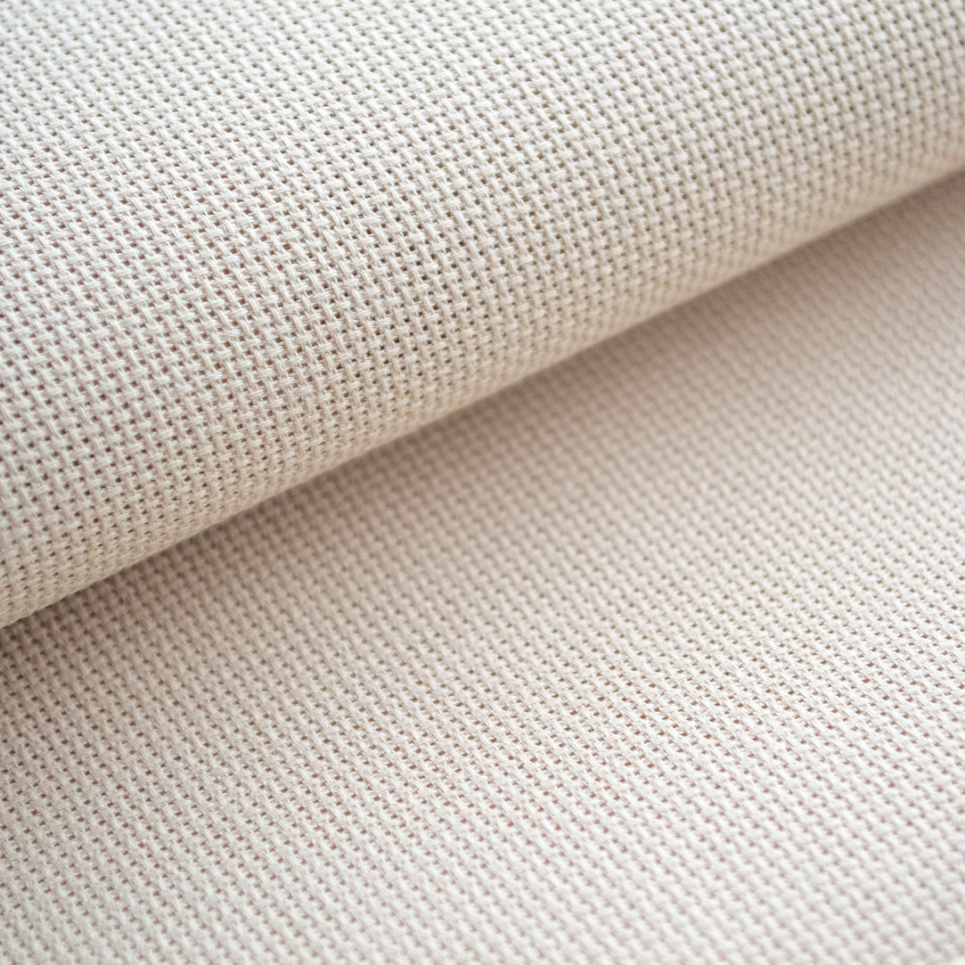 Tissu AIDA arrière 14 points. Light Moka 3706/309 de Zweigart - Toile 100% coton pour des créations exquises au point de croix