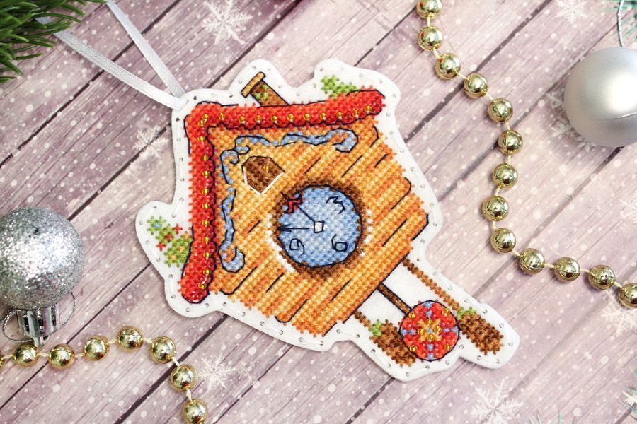 Minutes before the holiday - ST-1018 MP Studio - Cross stitch kit