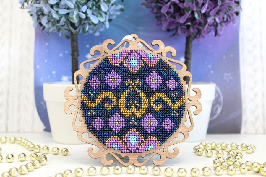 Symphonie du soir. Décoration de Noël - SO-088 MP Studia - Kit avec perles