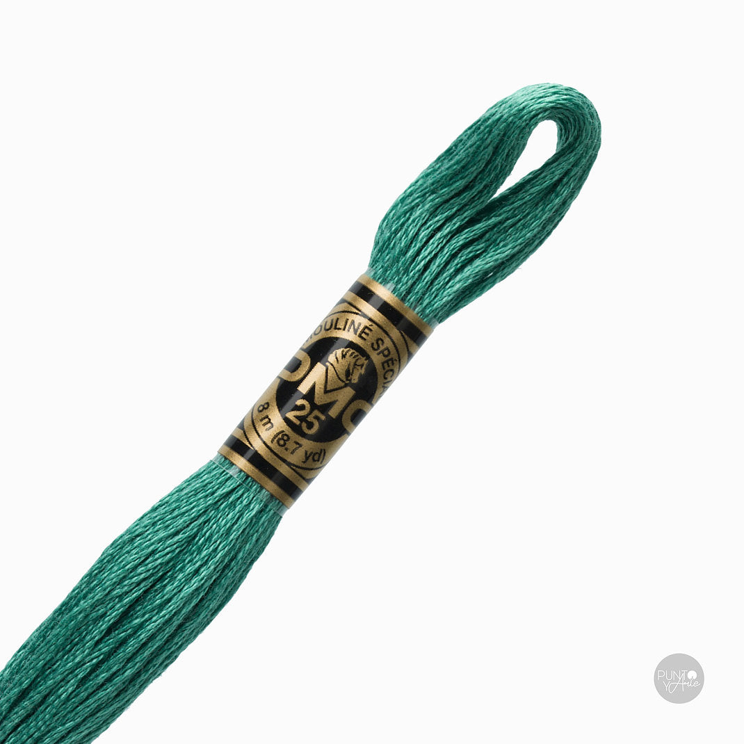 3814 Fil à broder DMC Mouliné Spécial 117MC 8 mètres