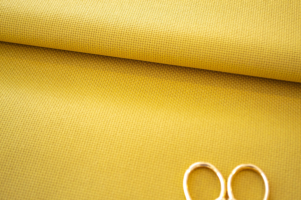 3793/3008 Tela Stern-Aida 18 ct. Curry de ZWEIGART Tela para punto de cruz