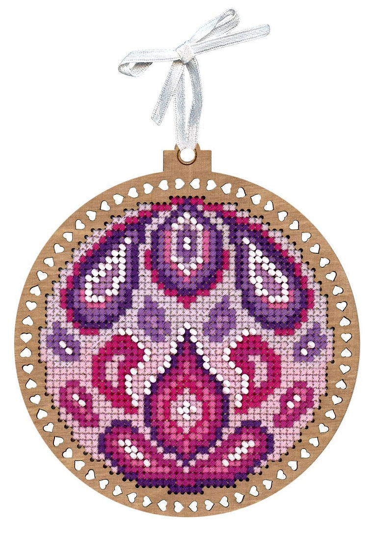 Modèles mystérieux. Décoration de Noël - SO-086 MP Studia - Kit avec perles