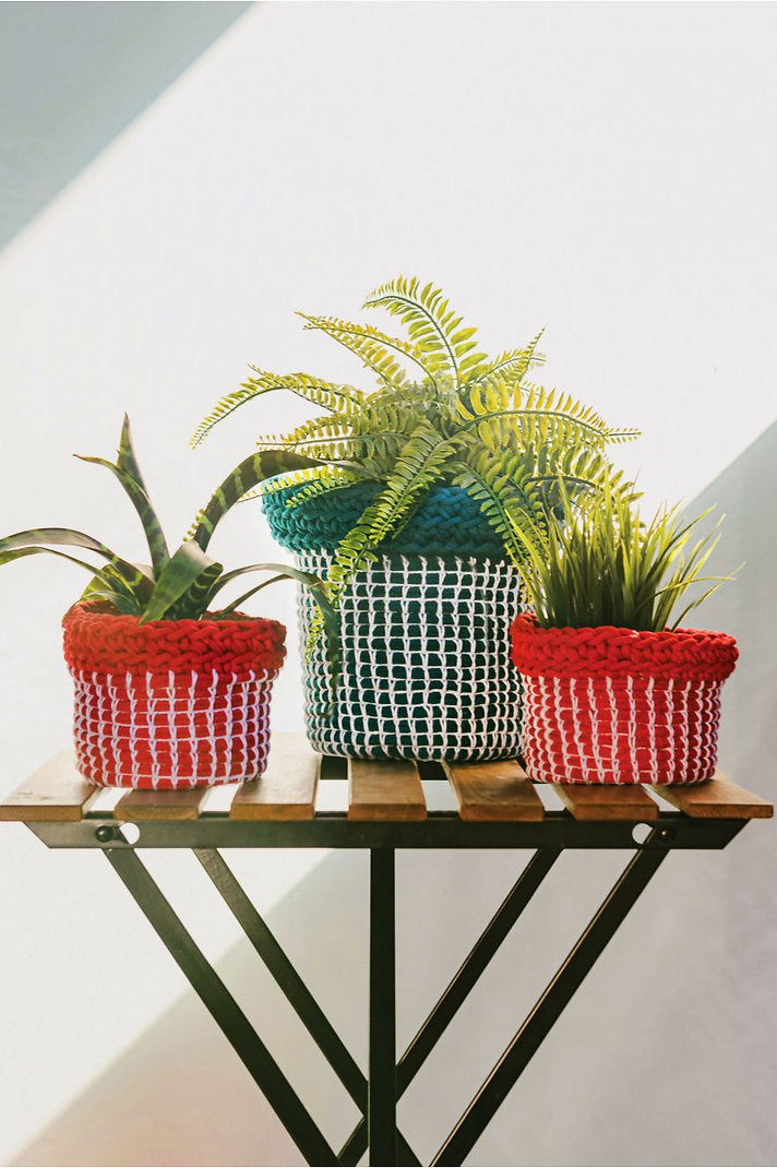 DMC Nova Vita Magazine 12: 12 Handmade Home Decoration Projects