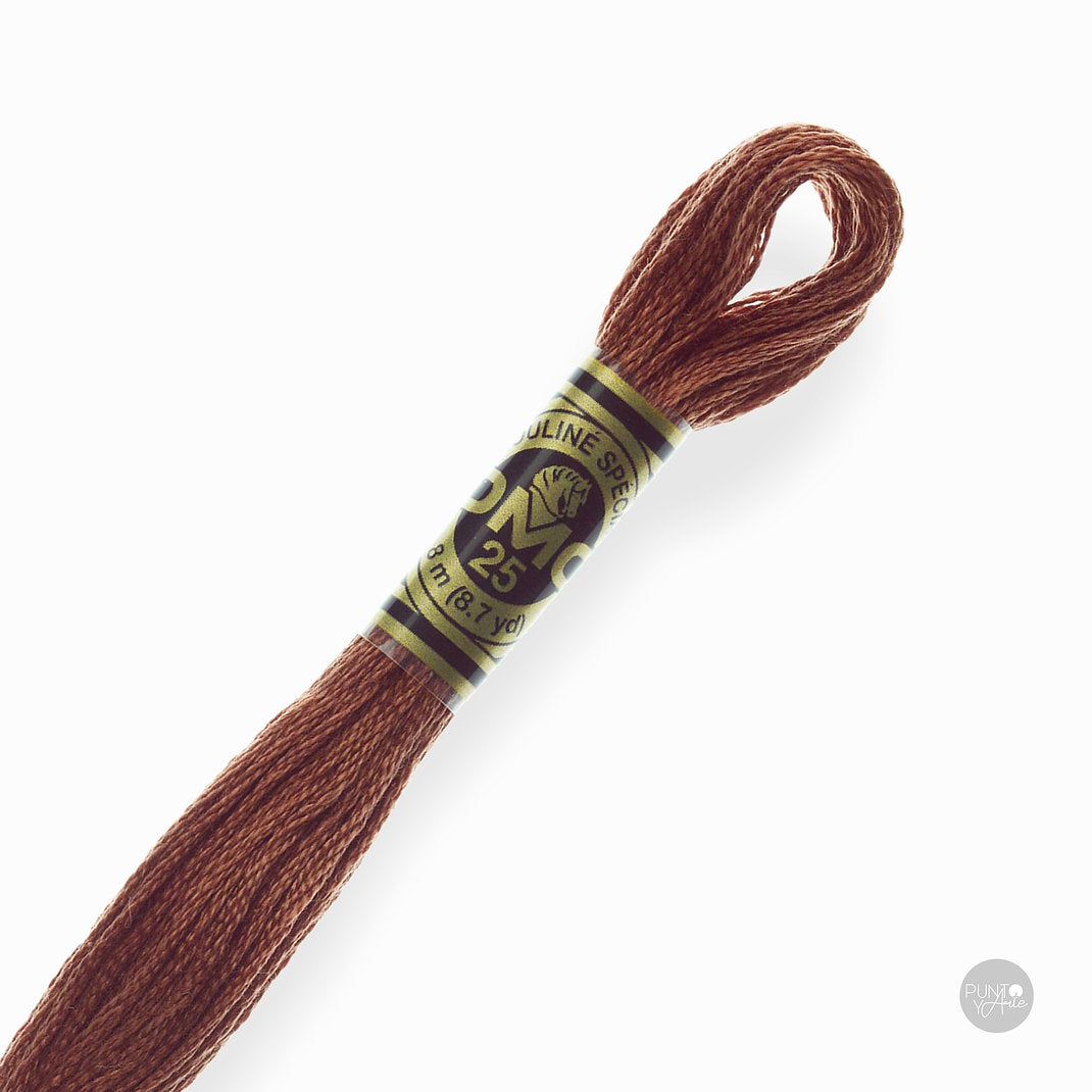 632 Hilo de bordado DMC Mouliné Spécial 117MC de 8 metros