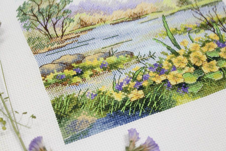 Kit de Punto de Cruz 'Forest Pond' - SNV-833 MP Studia