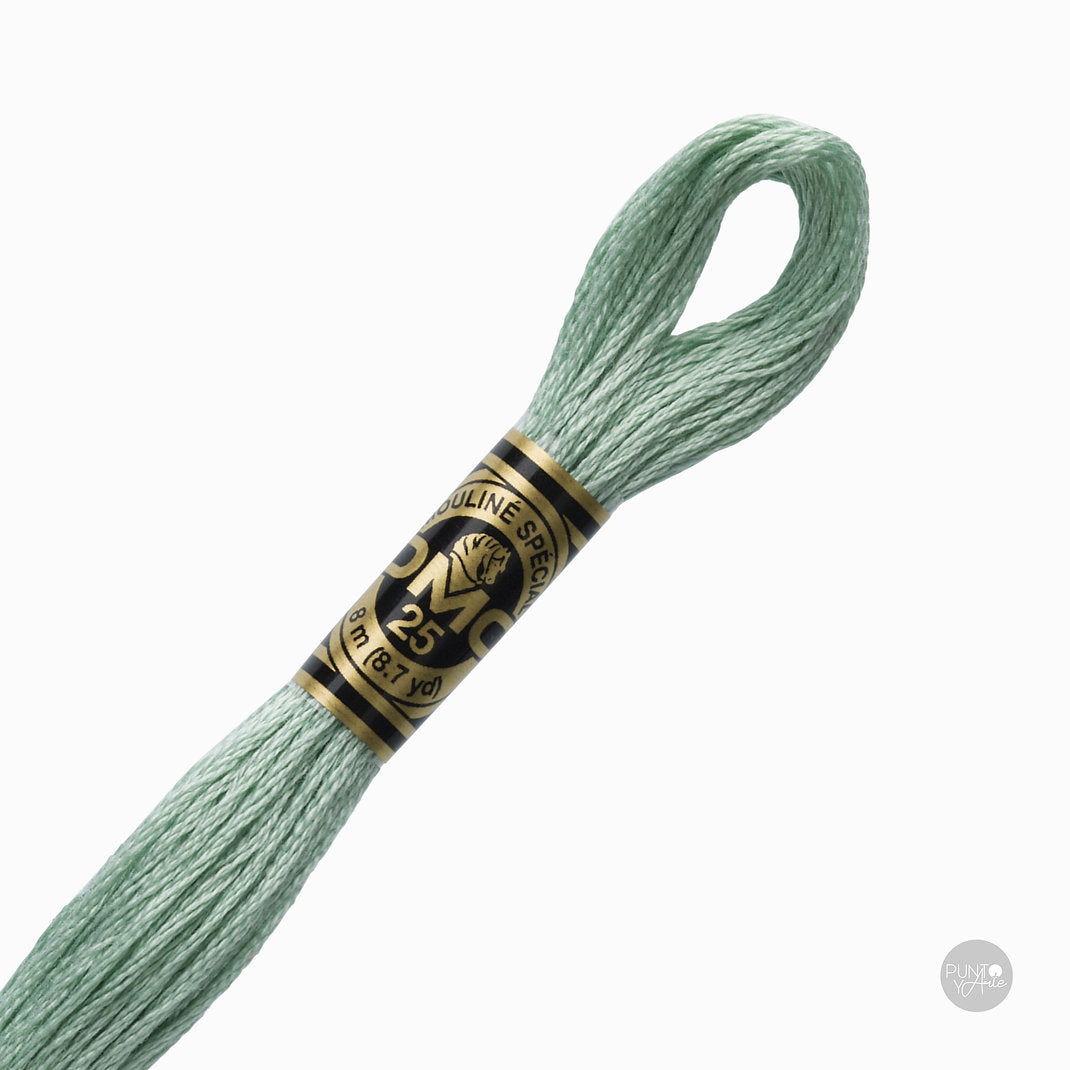 3817 Fil à broder DMC Mouliné Spécial 117MC 8 mètres