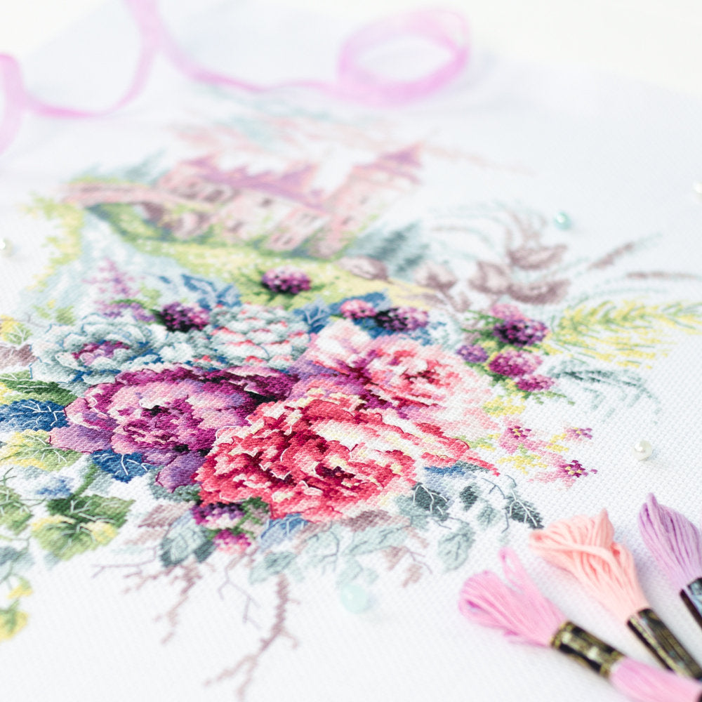 Cross Stitch Kit. The Old Castle - Magic Needle 210-210