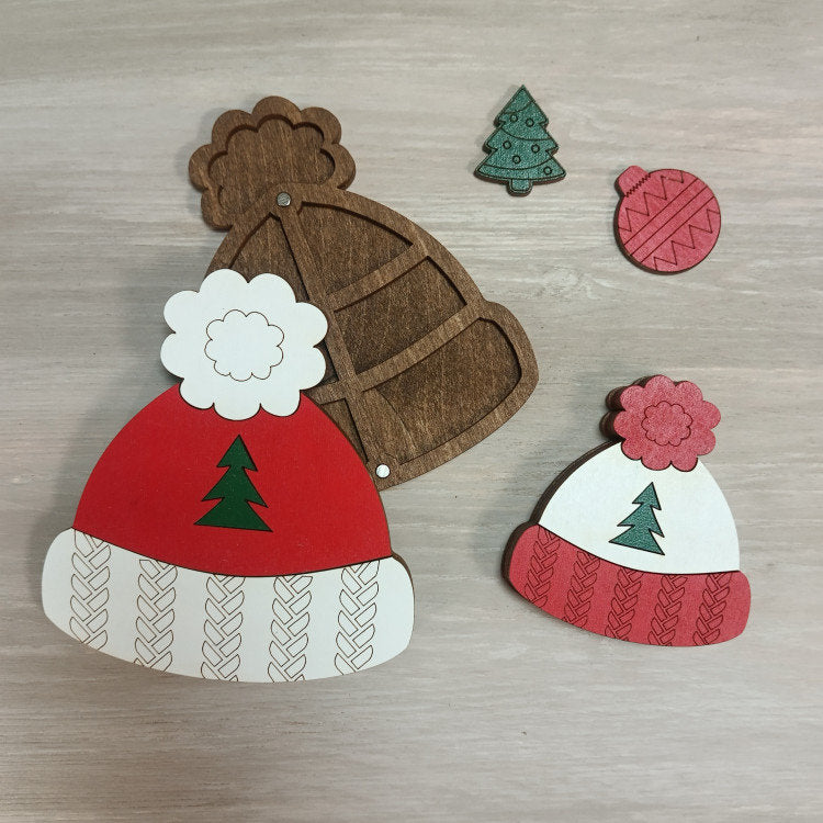 Chapeau de Noël. Étui à aiguilles en bois Wizardi avec aimant KF056/85