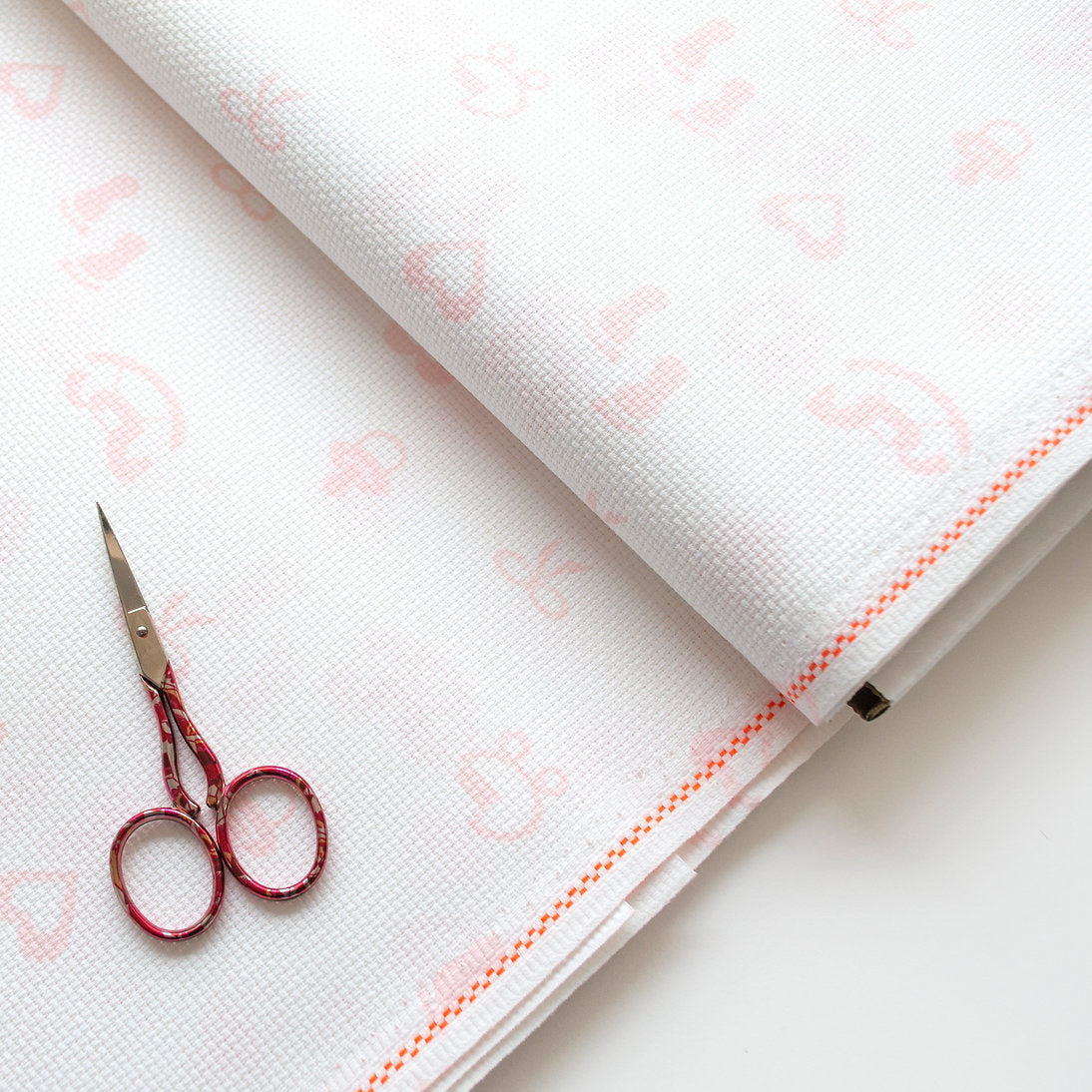 AIDA fabric 3706/4249 in Baby Pink 14 count. - ZWEIGART: Softness and Elegance in Cross Stitch