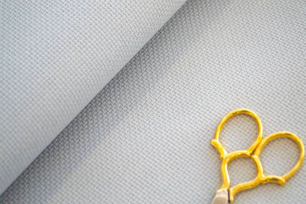 3706/713 Tissu AIDA 14 fils. Pierre ZWEIGART pour point de croix