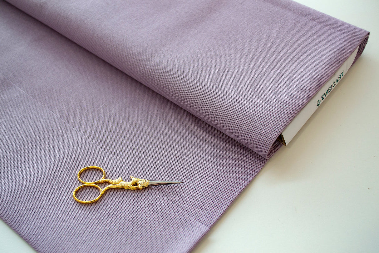 3835/5045 Tela Lugana 25 ct. Color Violet Antique de ZWEIGART para punto de cruz