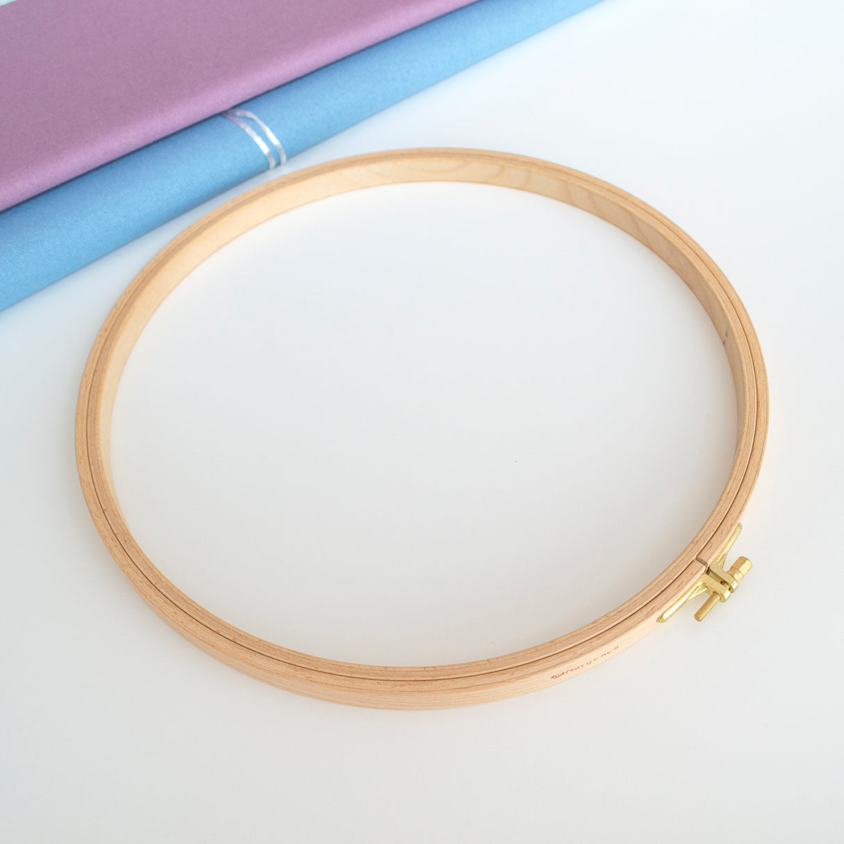 110 16 mm Nurge Wooden Circular Hoop: Your Ideal Companion for High Quality Embroidery