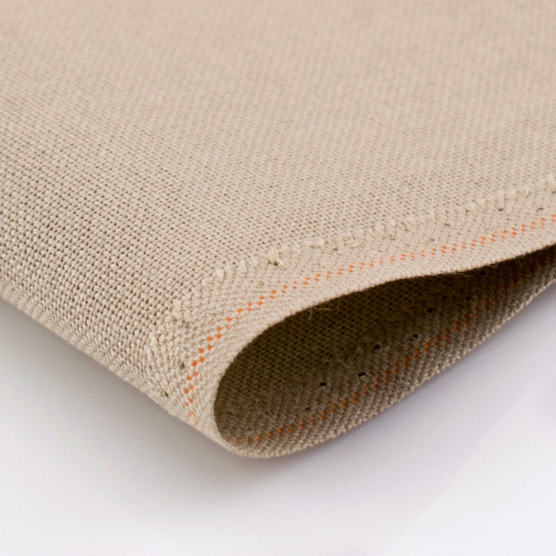 3984/779 Tissu Murano Lugana 32 ct. Taupe clair de ZWEIGART pour le point de croix