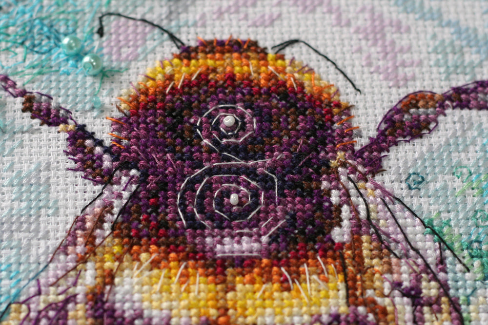 AH-085 Telaraña de Caramelo - Kit de Punto de Cruz - Abris Art