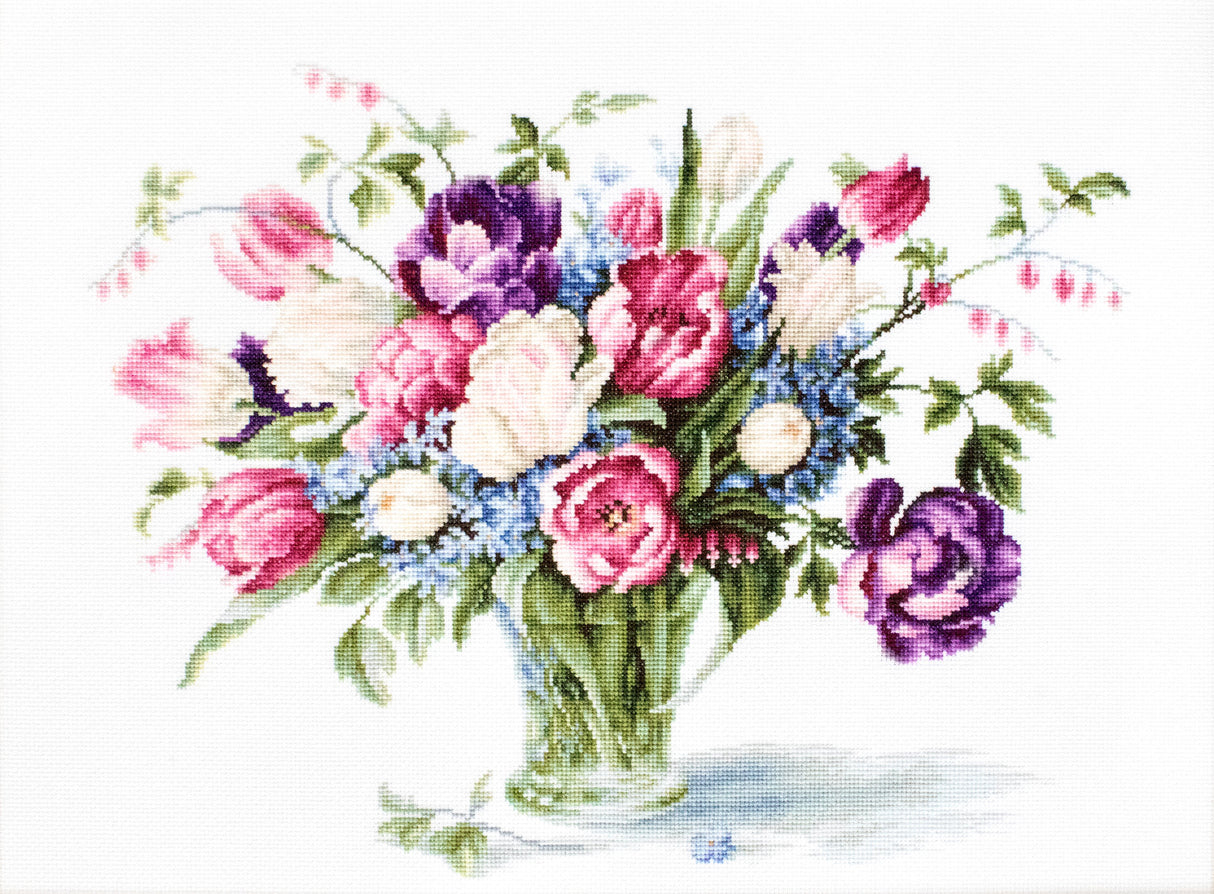 B2261 Tulip Vase - Luca-S - Cross Stitch Kit