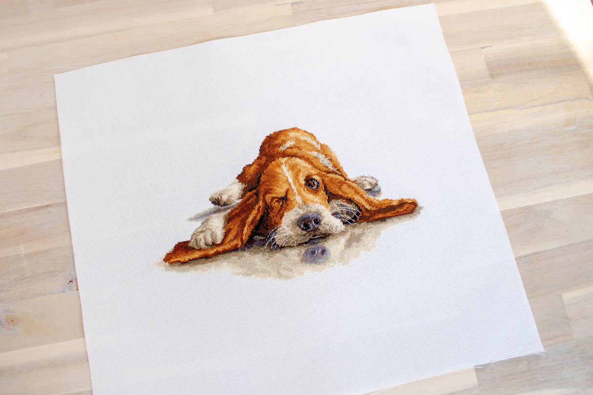 Kit point de croix Basset par Luca-S B2341
