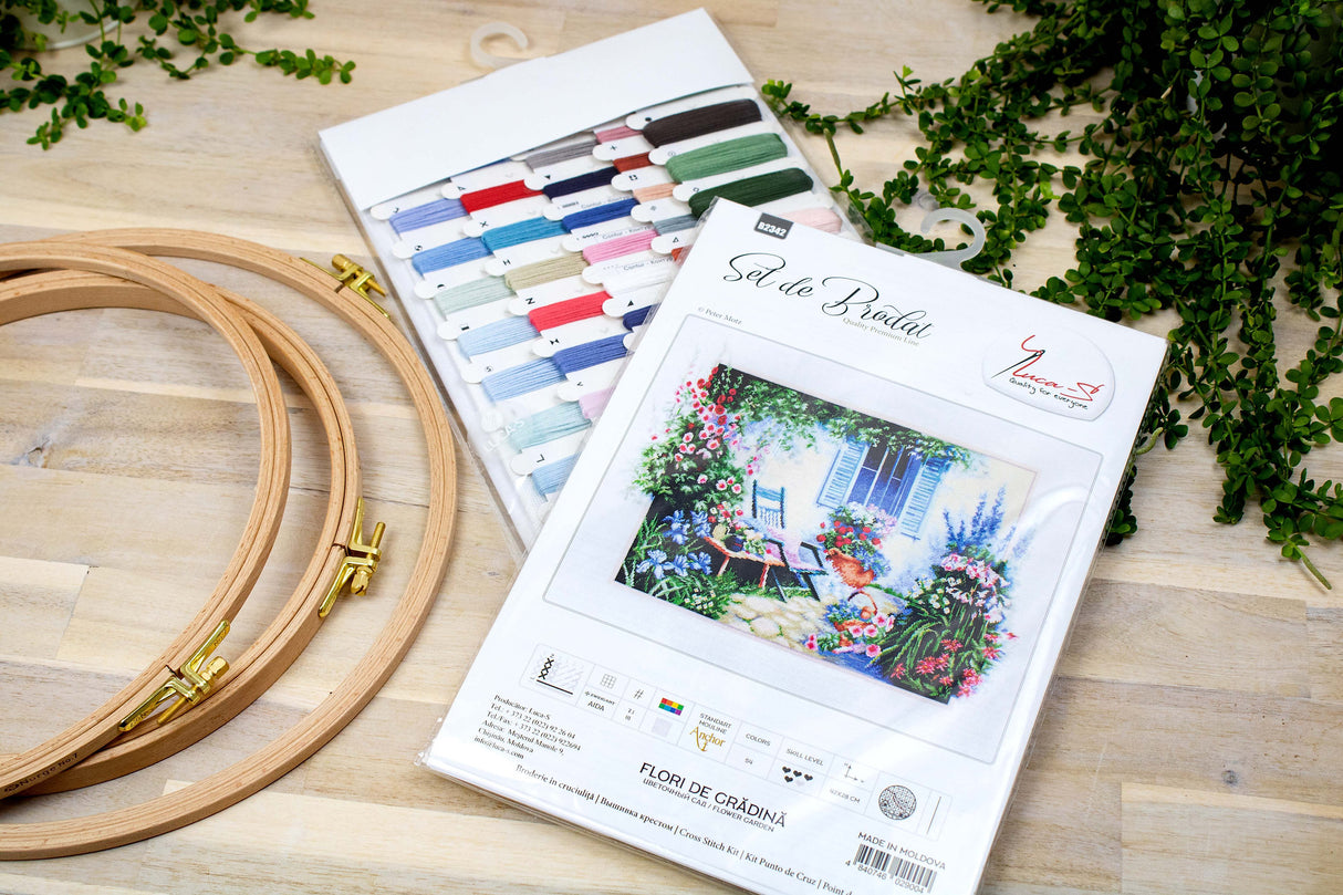 B2342 Flower Garden - Luca-S - Cross Stitch Kit