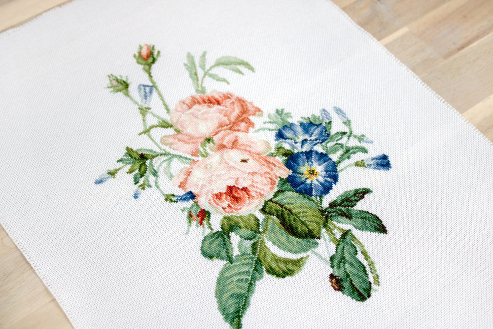 B2351 Bouquet of Roses - Luca-S - Cross Stitch Kit