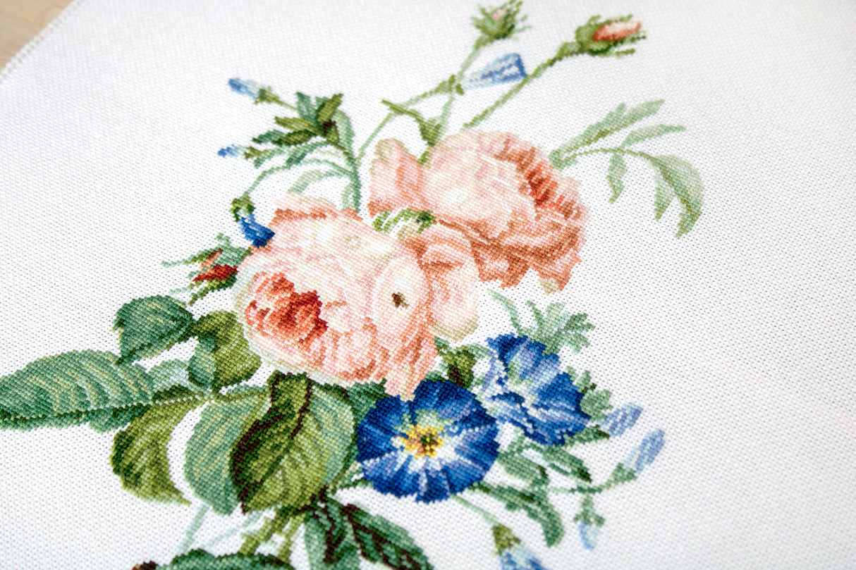 B2351 Bouquet of Roses - Luca-S - Cross Stitch Kit