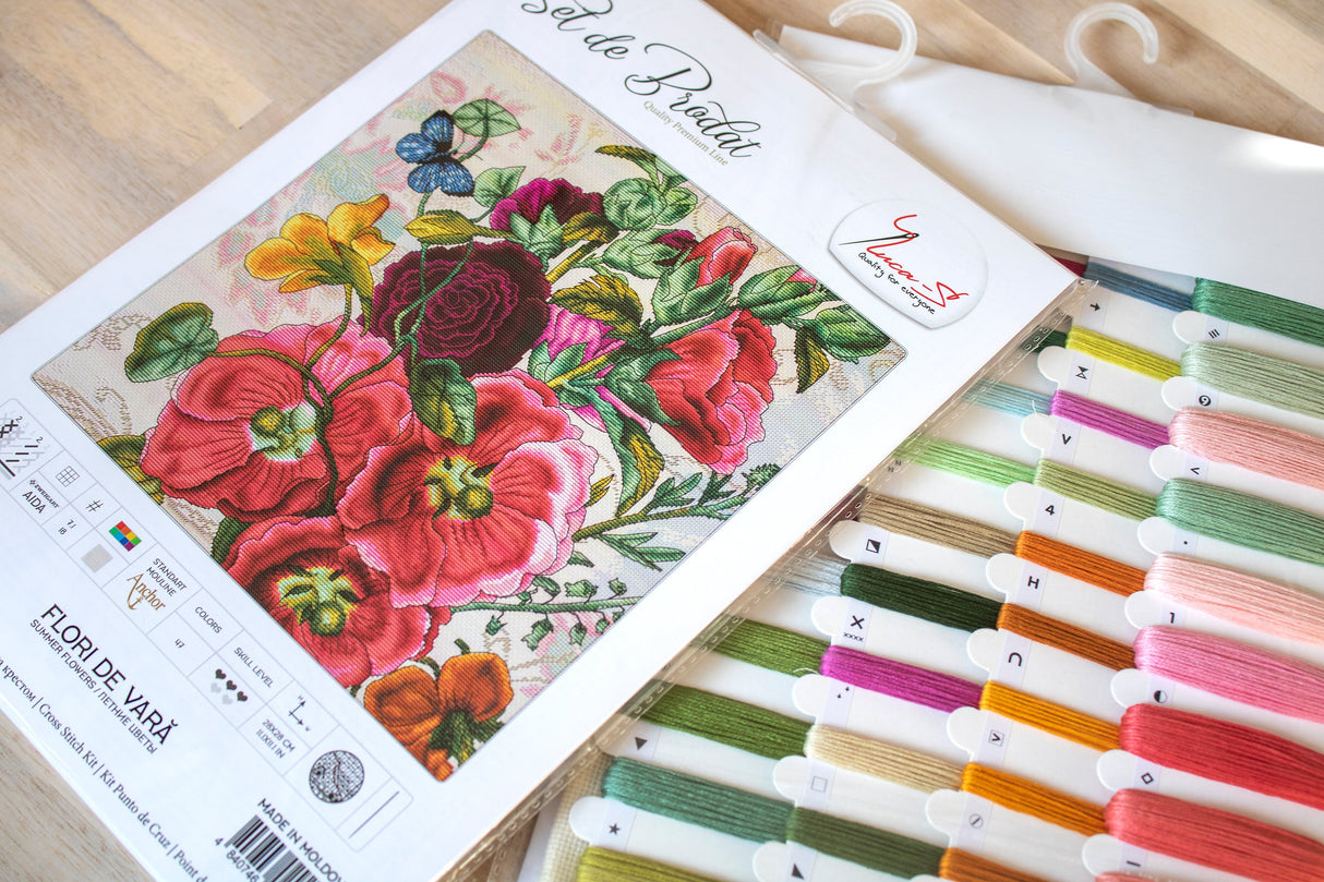 B2366 Summer Flowers - Luca-S - Cross Stitch Kit