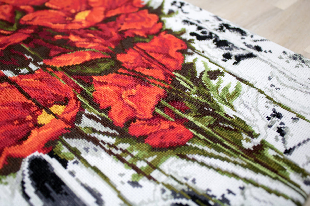 The Poppies - B2375 Luca-S - Cross Stitch Kit